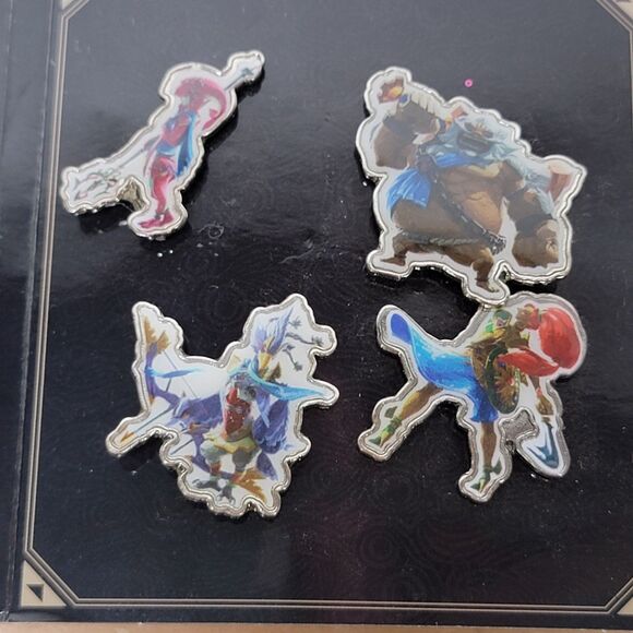 CultureFly Nintendo Legend Zelda Breath Of The Wild Champions 4 Enamel Pin Set - Picture 2 of 4